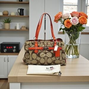 Authentic Coach Signature Chelsea Jayden Carryall tote Bag